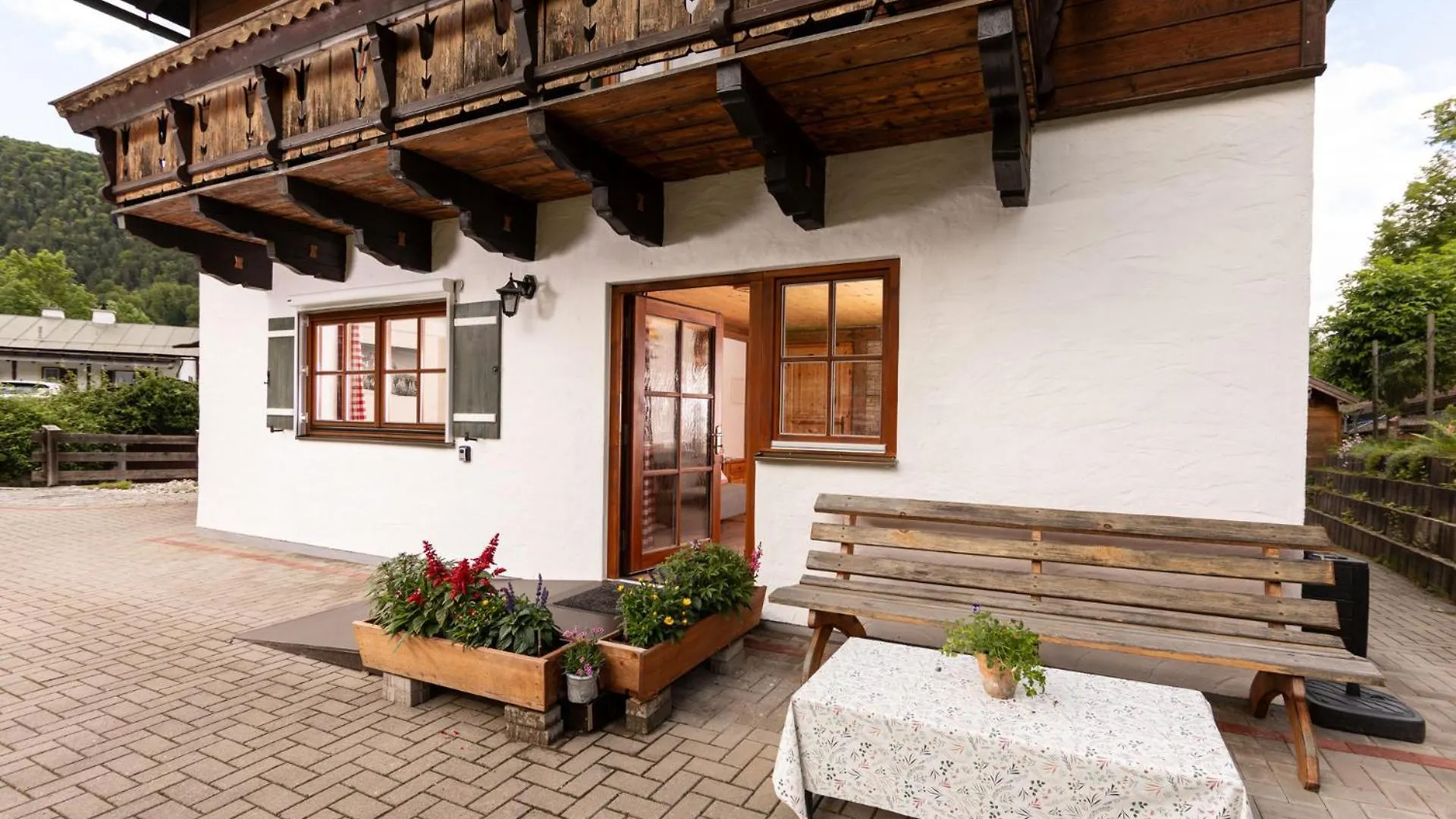 Saletalm Apartment Engedey